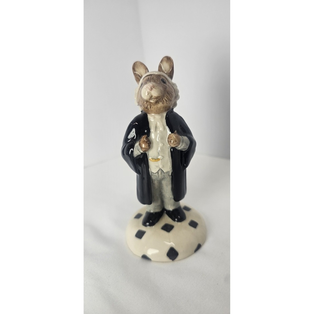Royal‎ Doulton Sawyer Bunnykins DB214 Collectors Club 1999 Lawyer Figurine